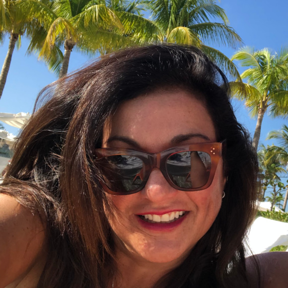 Meet your Posher, Roxanne - Picture 1 of 1